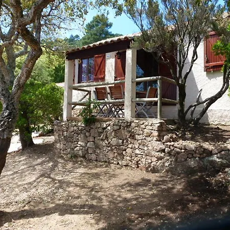 Kompleks wypoczynkowy Du Maquis Porto-Vecchio (Corsica)