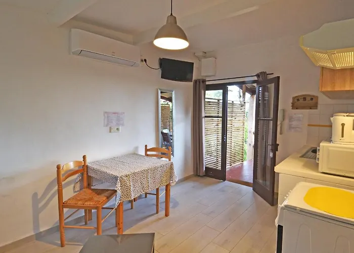 Du Maquis 2* Porto Vecchio