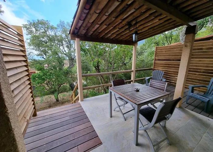 Du Maquis ホリデーパーク 2*