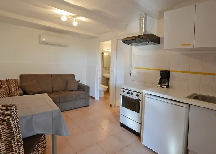 Du Maquis Parco vacanze 2*